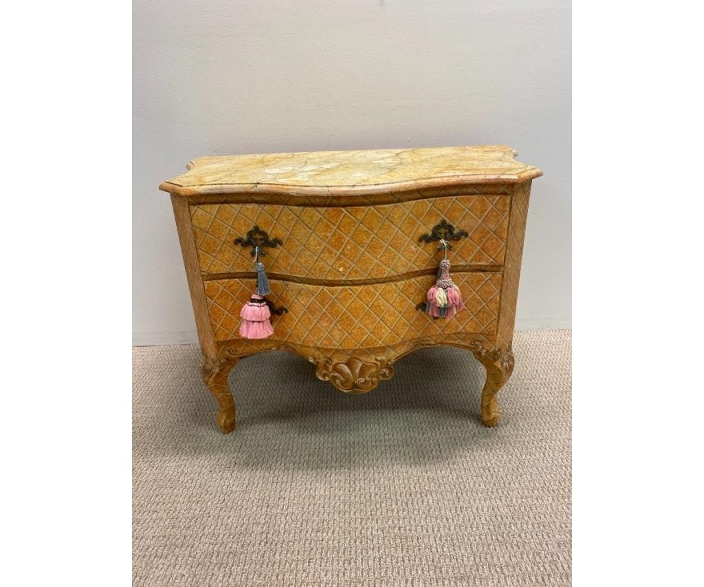 Italian painted chest of drawers,