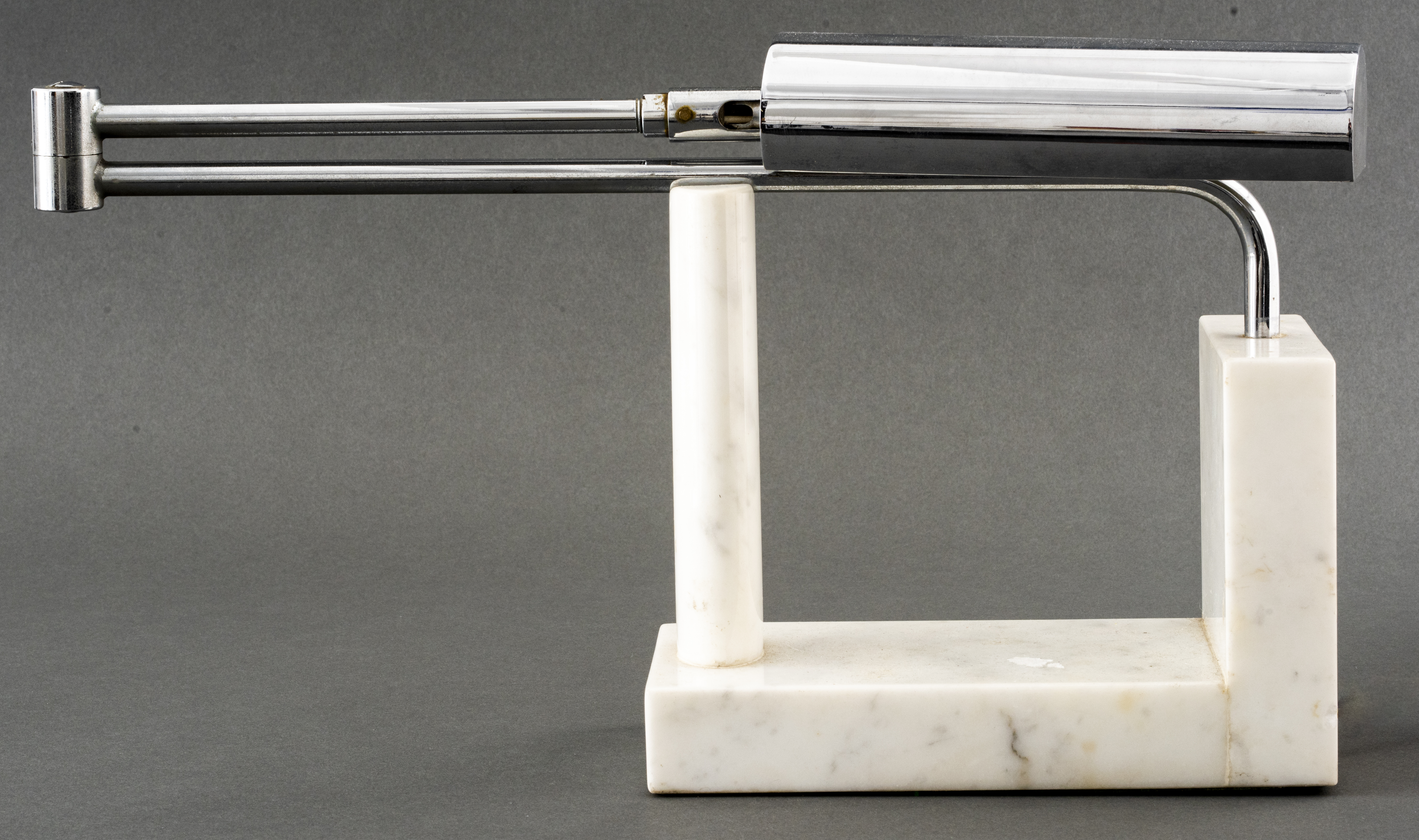 ITALIAN POST-MODERN ADJUSTABLE DESK
