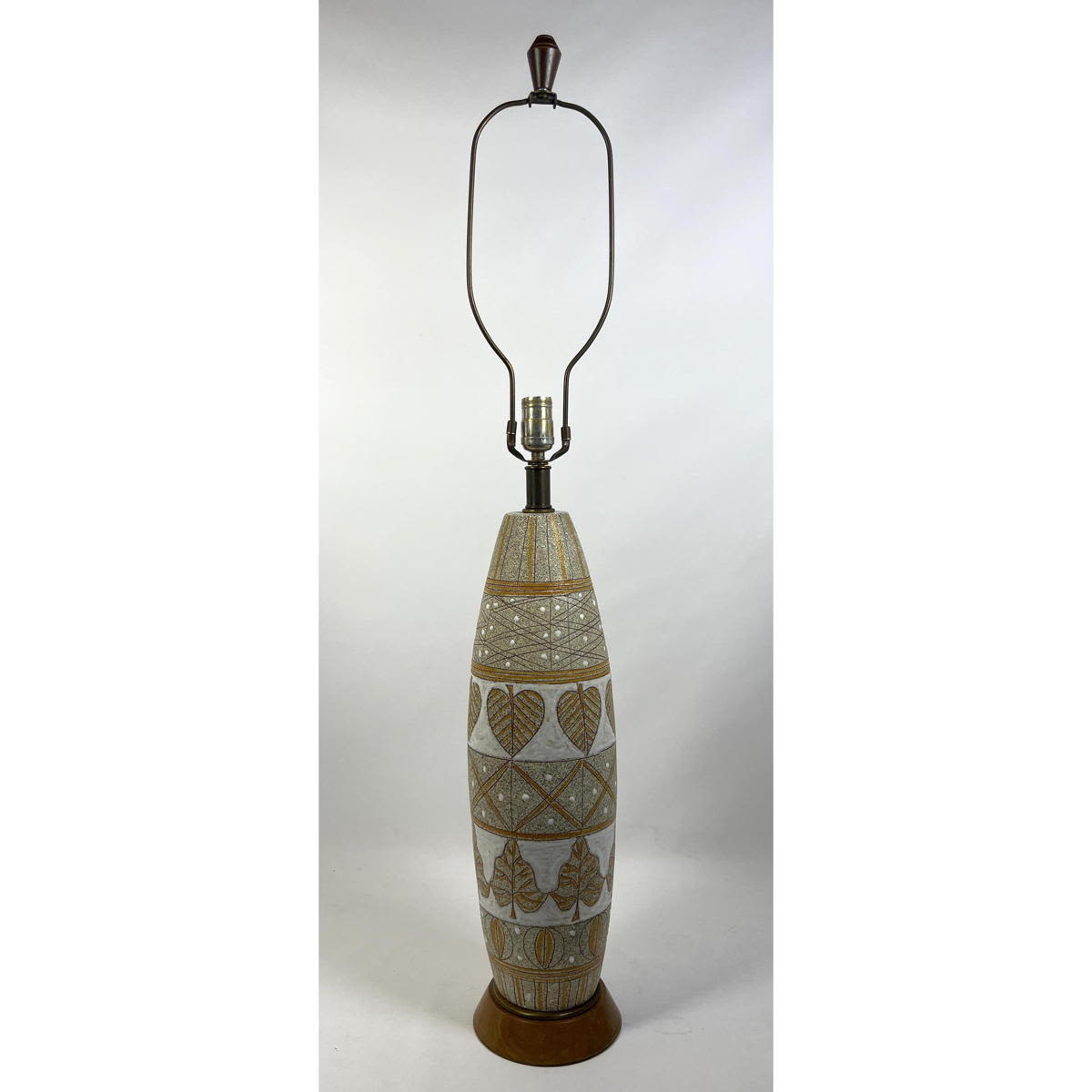 Italian pottery lamp. Incised