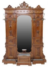 ITALIAN RENAISSANCE REVIVAL WA