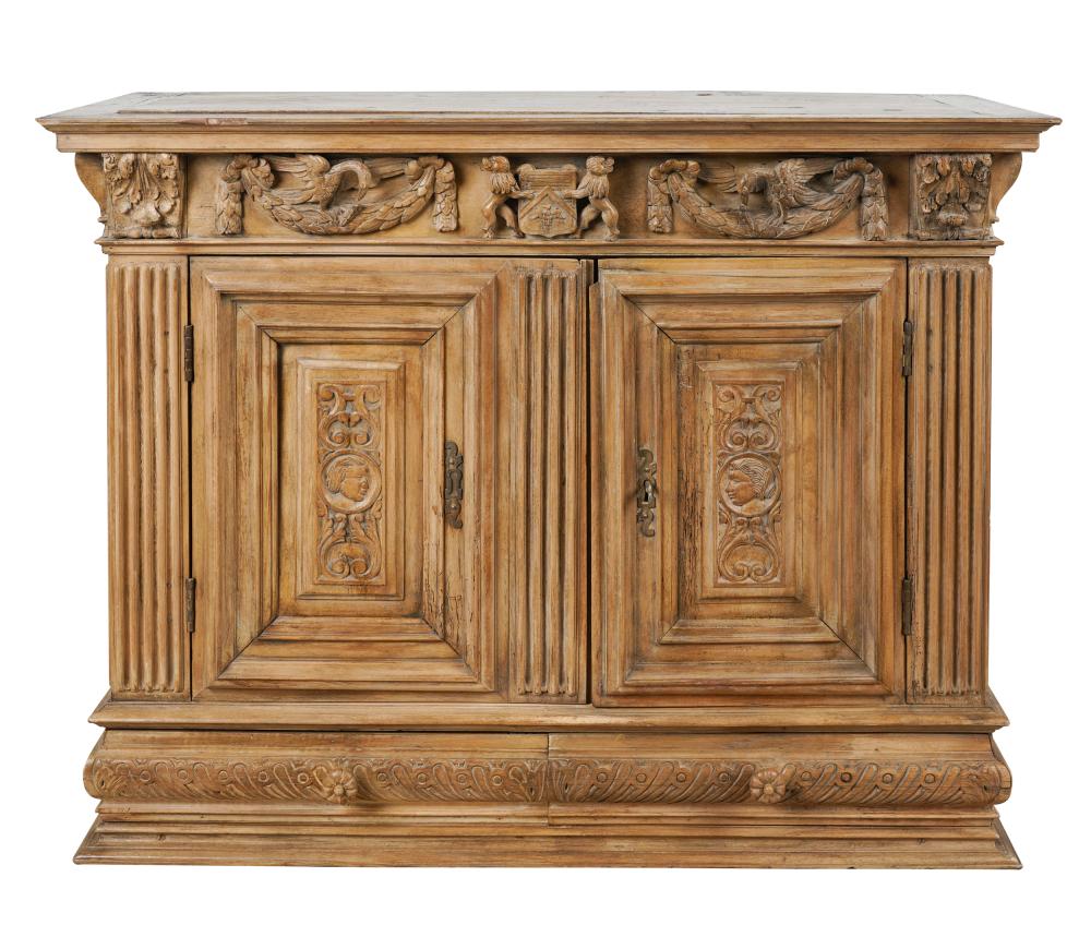 ITALIAN RENAISSANCE-STYLE CARVED