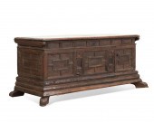 ITALIAN RENAISSANCE WALNUT CAS