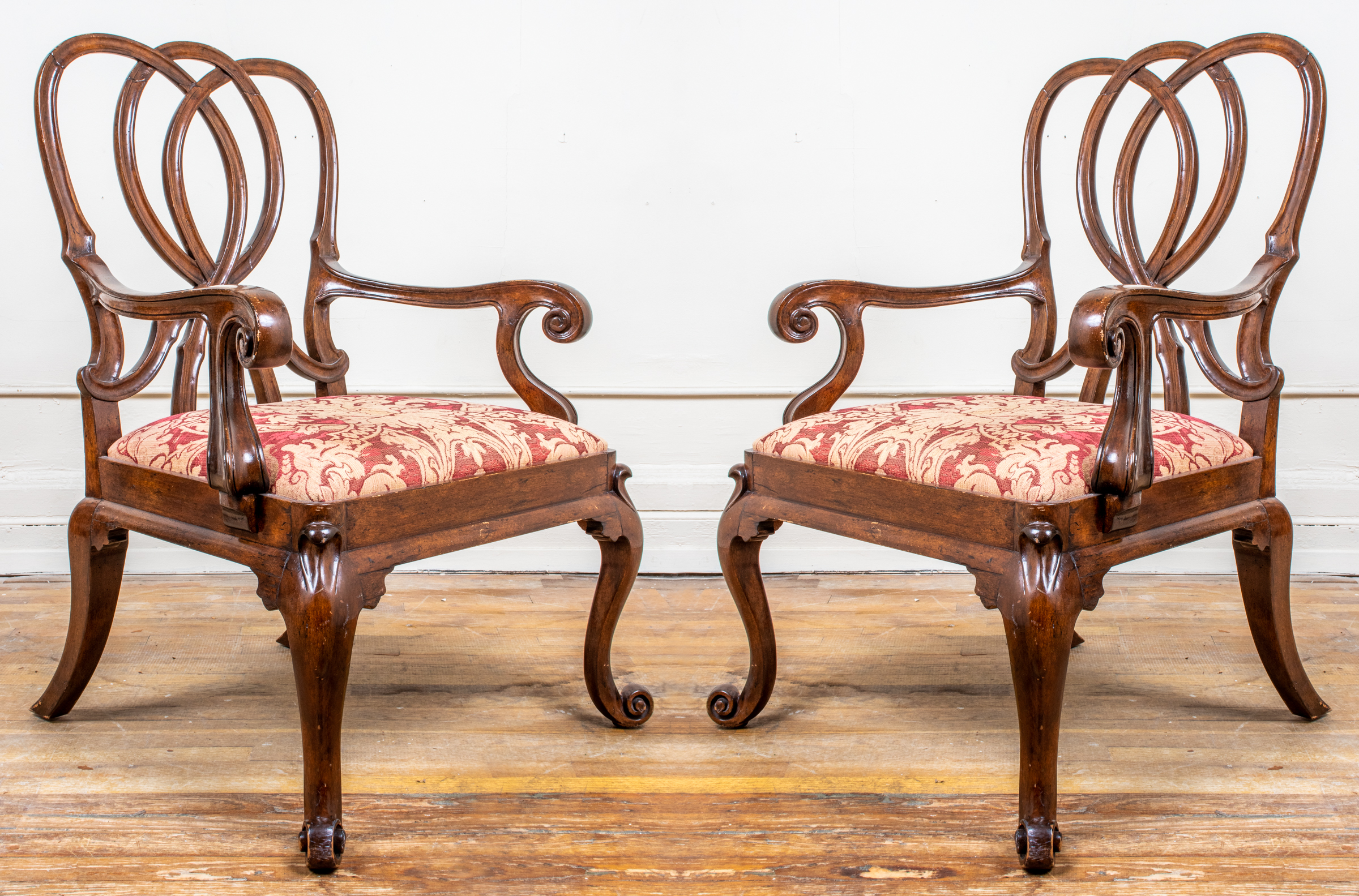 ITALIAN ROCOCO STYLE CARVED