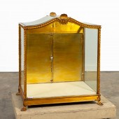 ITALIAN ROCOCO-STYLE GILT META