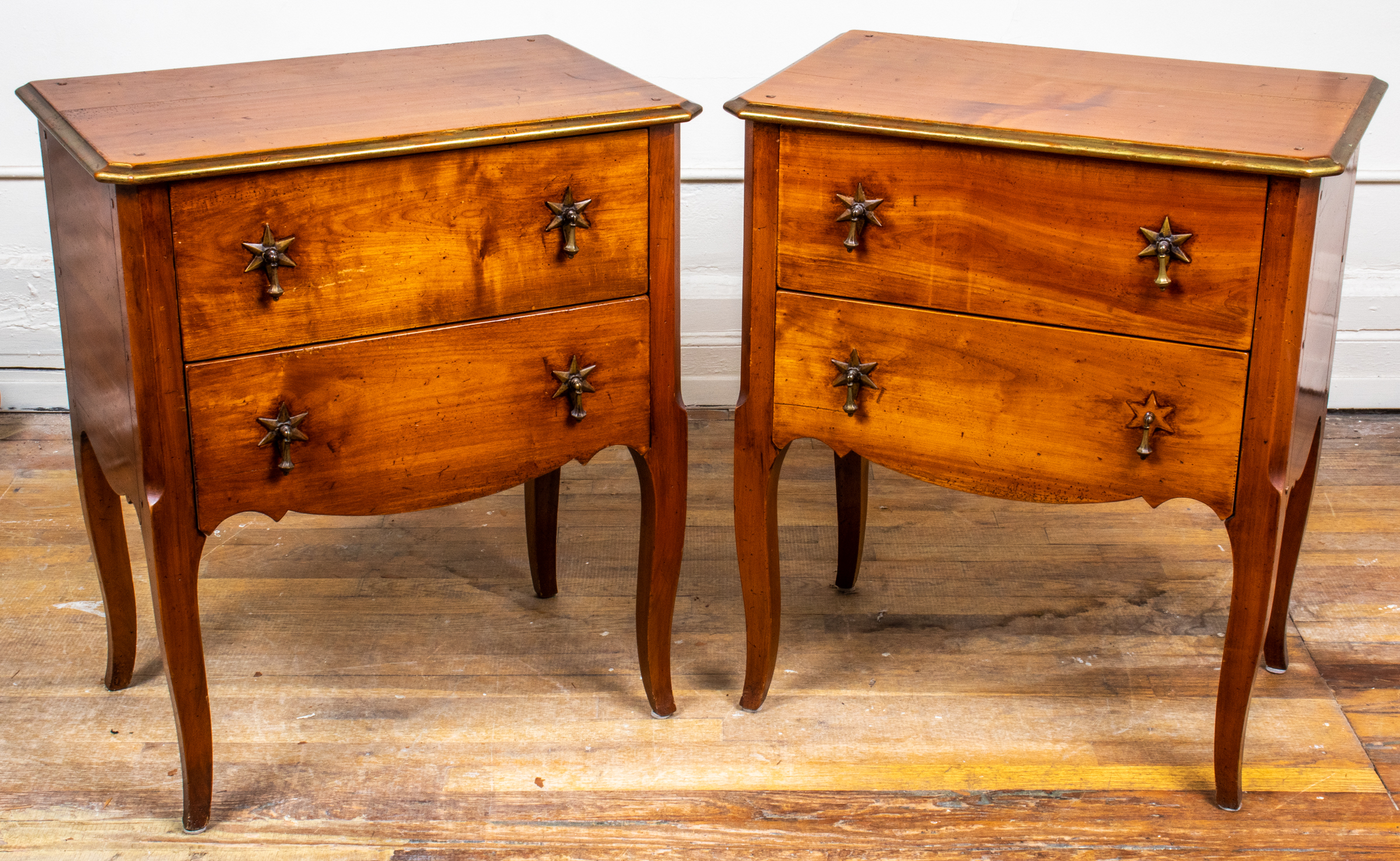 ITALIAN ROCOCO STYLE PARCEL GILT