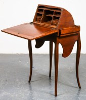 ITALIAN ROCOCO STYLE WALNUT CO