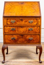 ITALIAN ROCOCO STYLE WALNUT SL