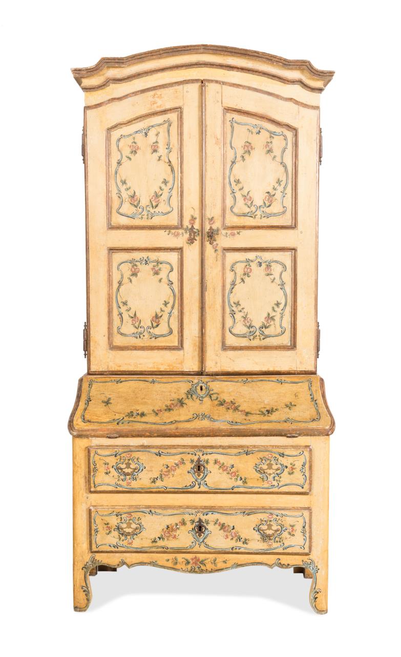 ITALIAN ROCOCO TALL PALE YELLOW