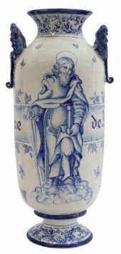 ITALIAN SAVONA STYLE MAJOLICA
