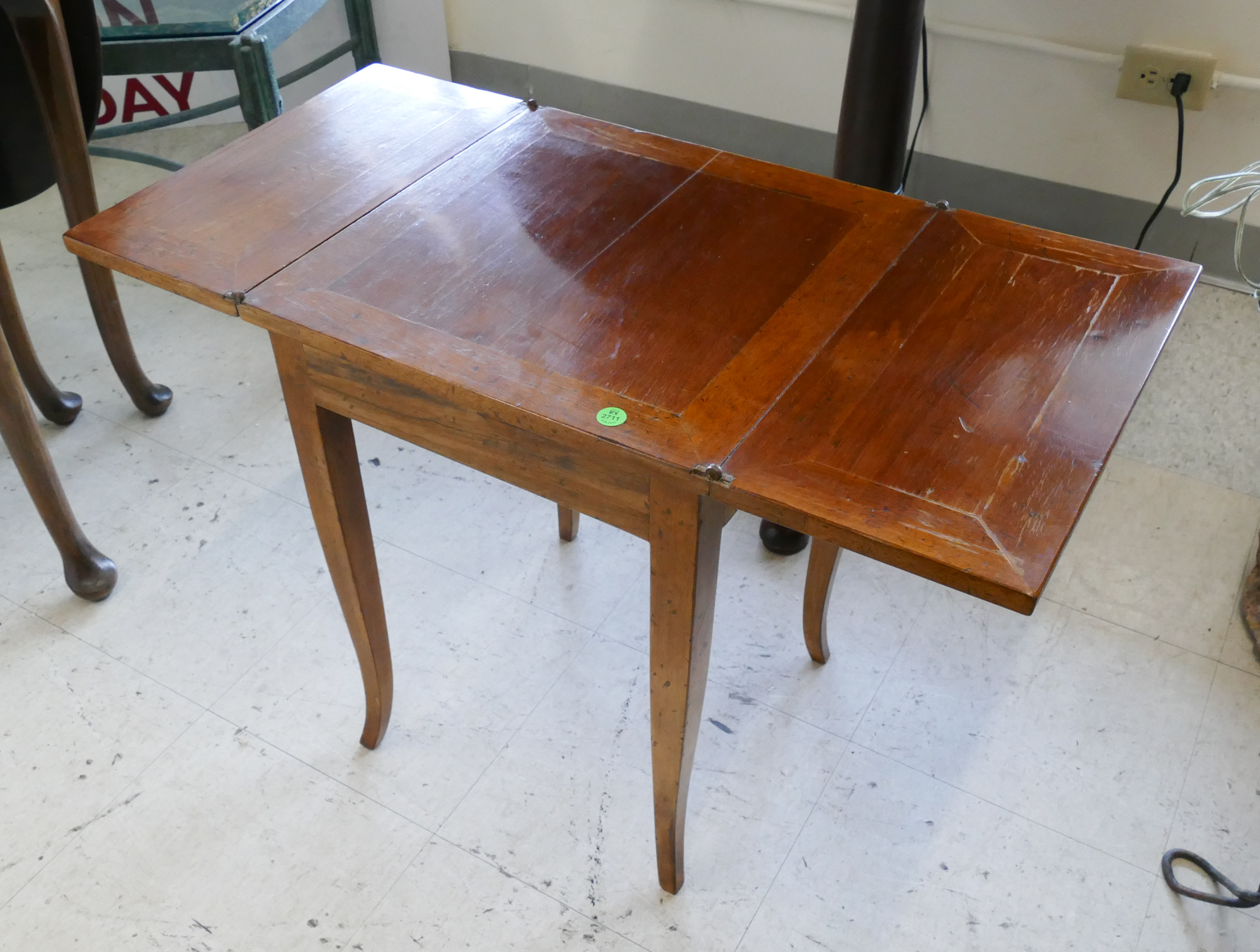 Italian Small Drop Leaf Stand-