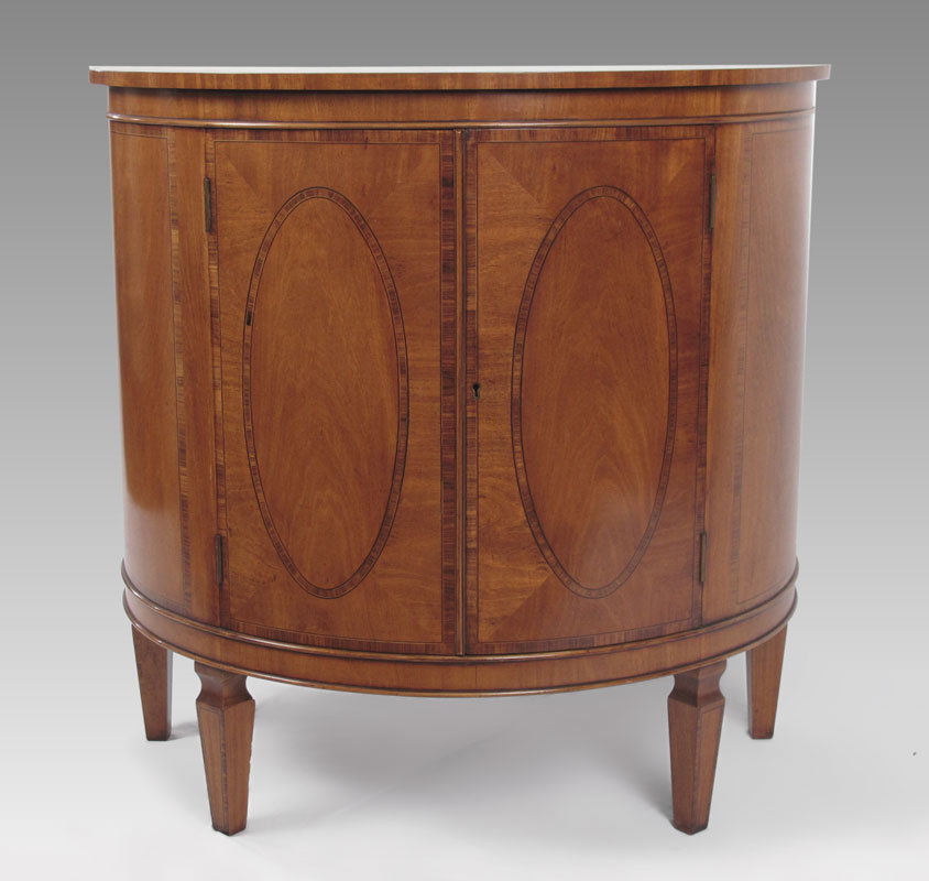 ITALIAN STYLE DEMI-LUNE COMMODE: