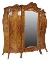 ITALIAN VENETIAN BURLED WALNUT