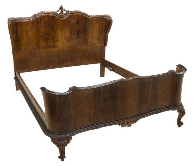ITALIAN VENETIAN FIGURED WALNUT