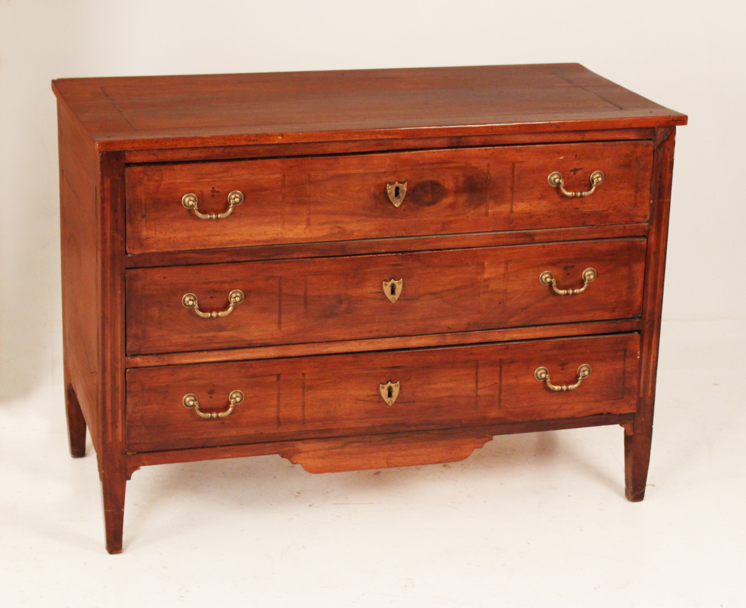 ITALIAN WALNUT NEOCLASSICAL
