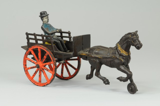 IVES CART Cast iron slat side