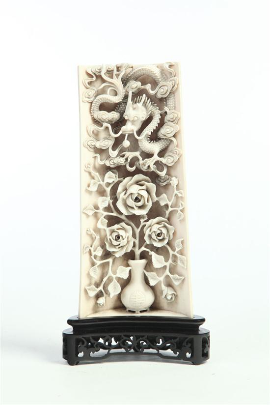 IVORY CARVING.  China  early 20th