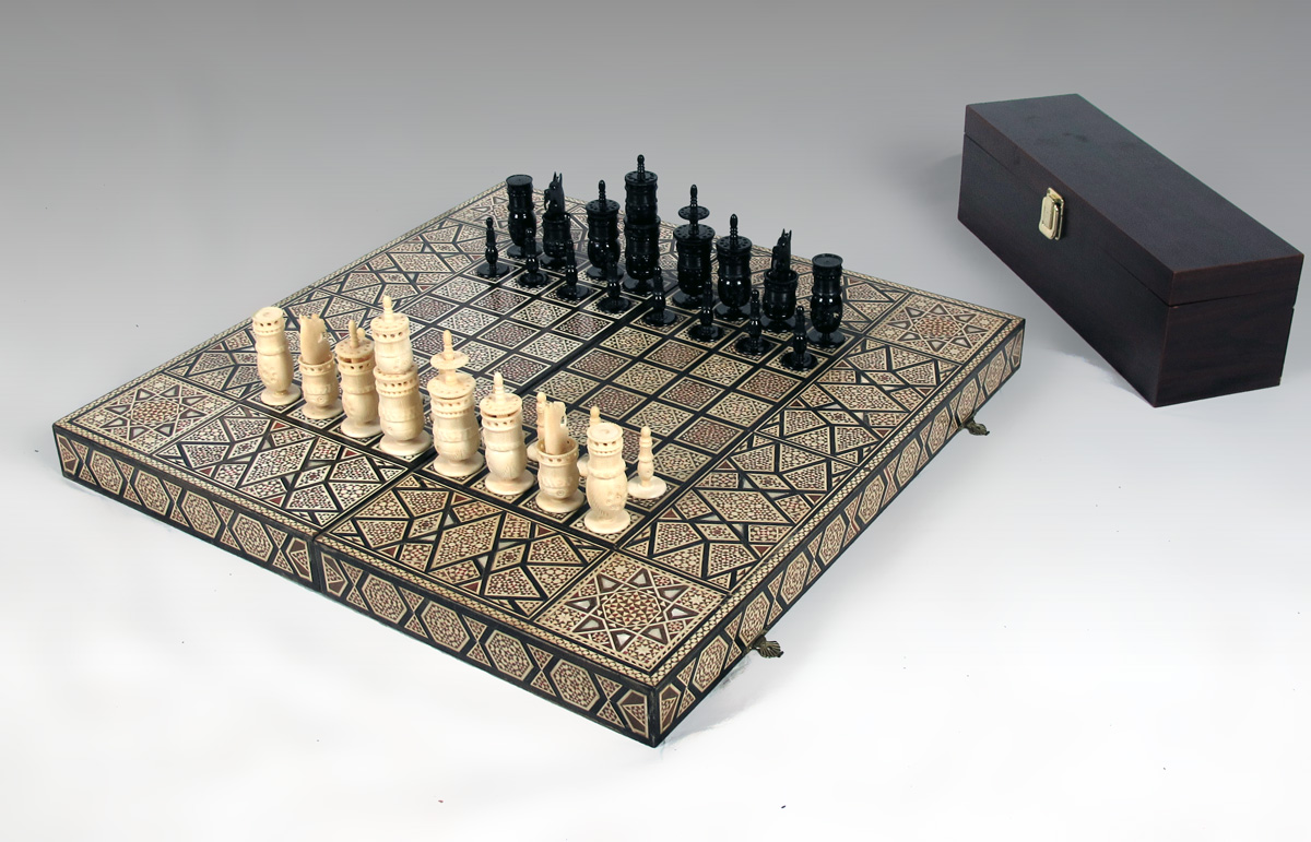 IVORY CHESS SET WITH INLAID BOX: