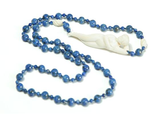 IVORY DOCTOR'S LADY NECKLACE. 