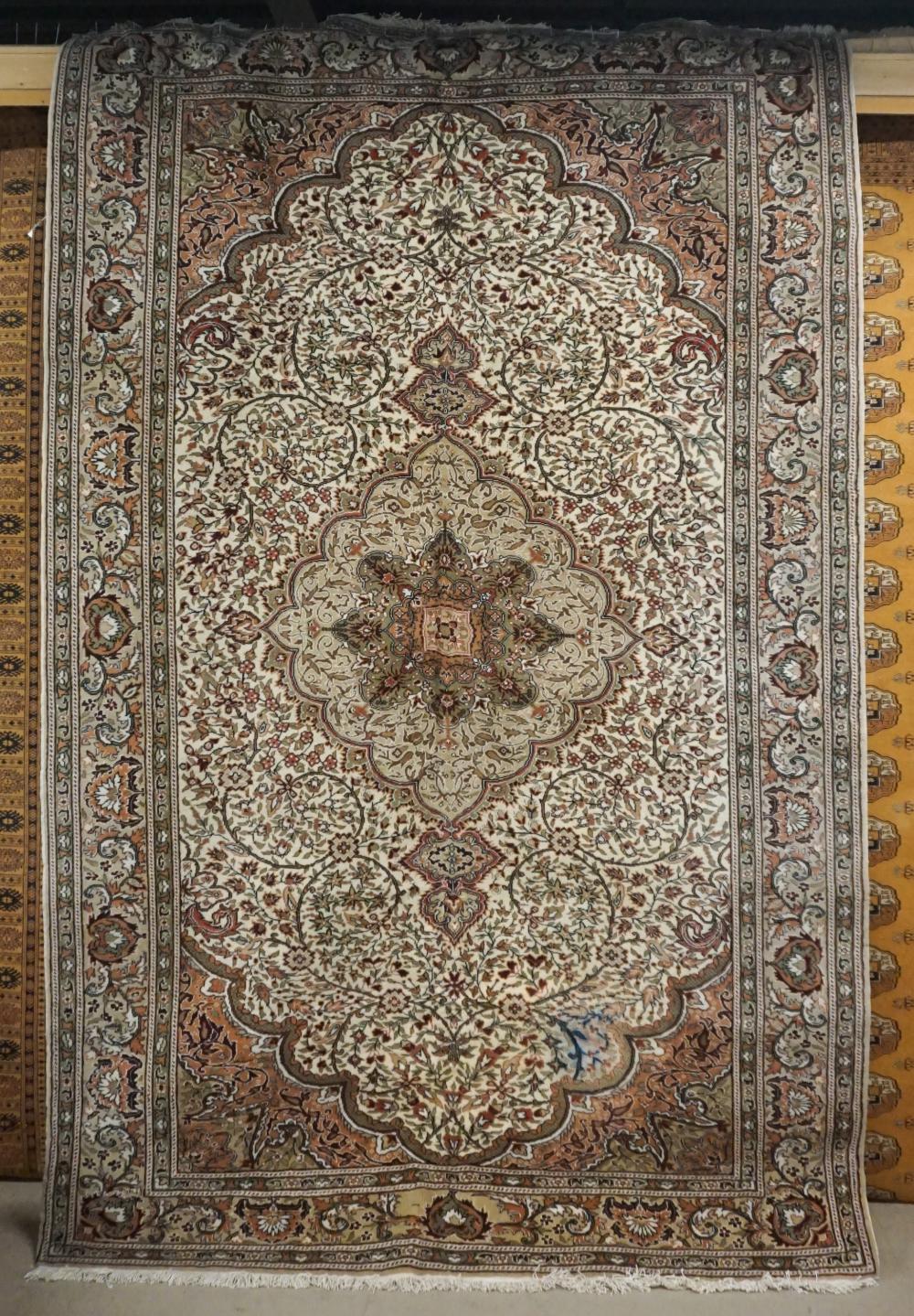 IVORY GROUND TABRIZ RUG,