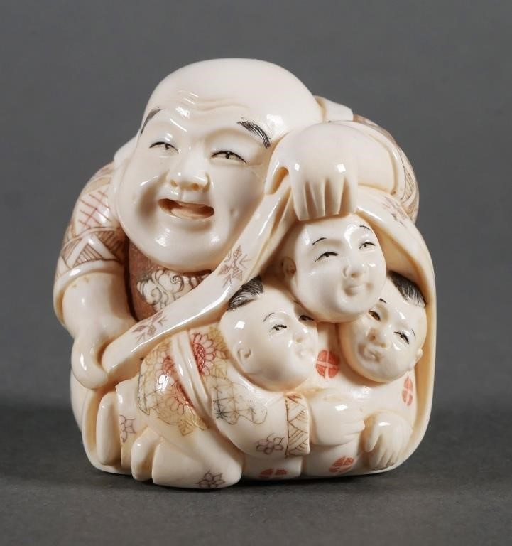 IVORY LAUGHING BUDDHABuddha