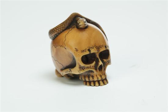 IVORY NETSUKE.  Japan  1st