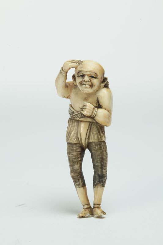 IVORY NETSUKE.  Japan  1st