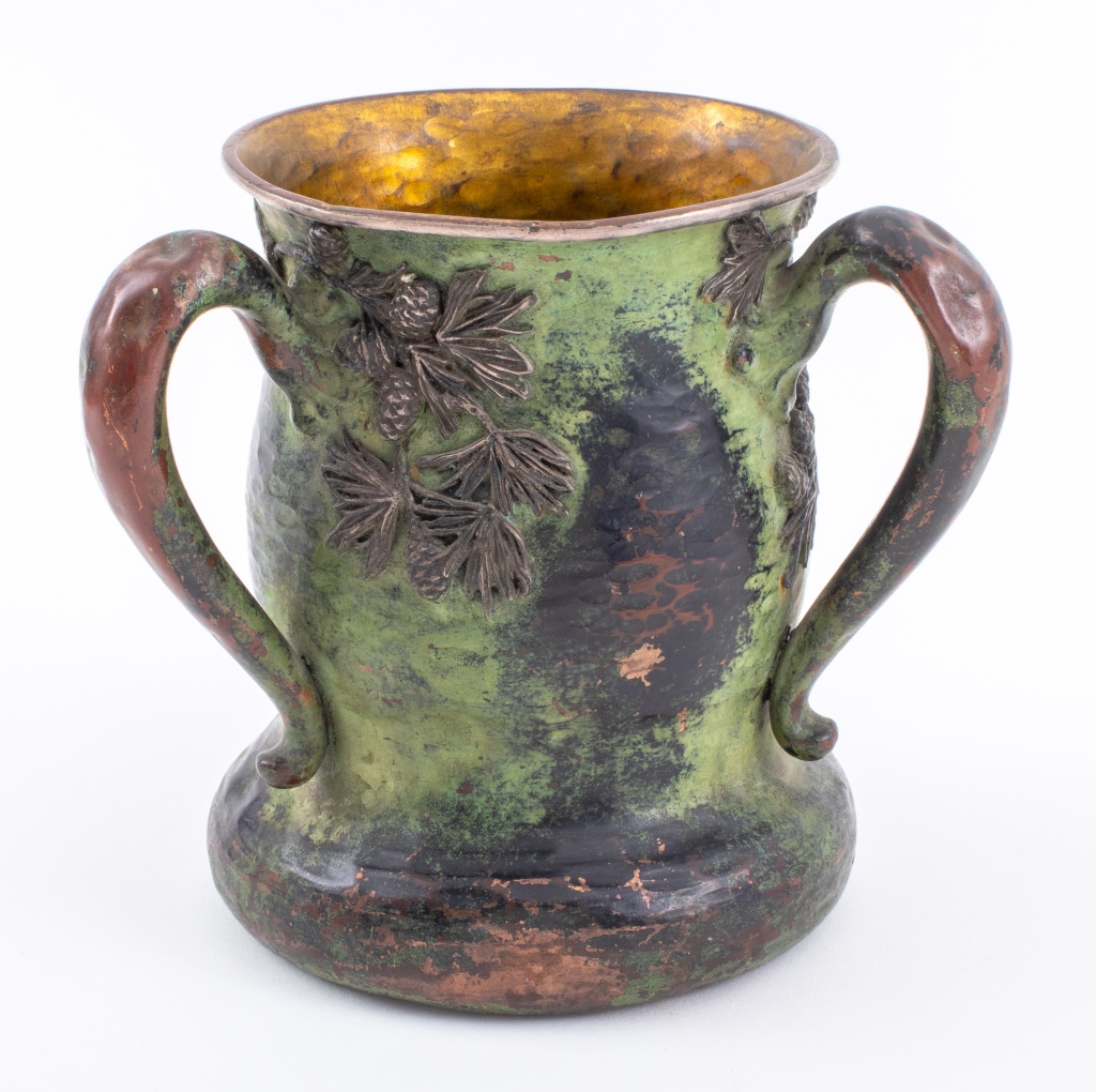 J. HEINRICHS ATTR. ARTS & CRAFTS