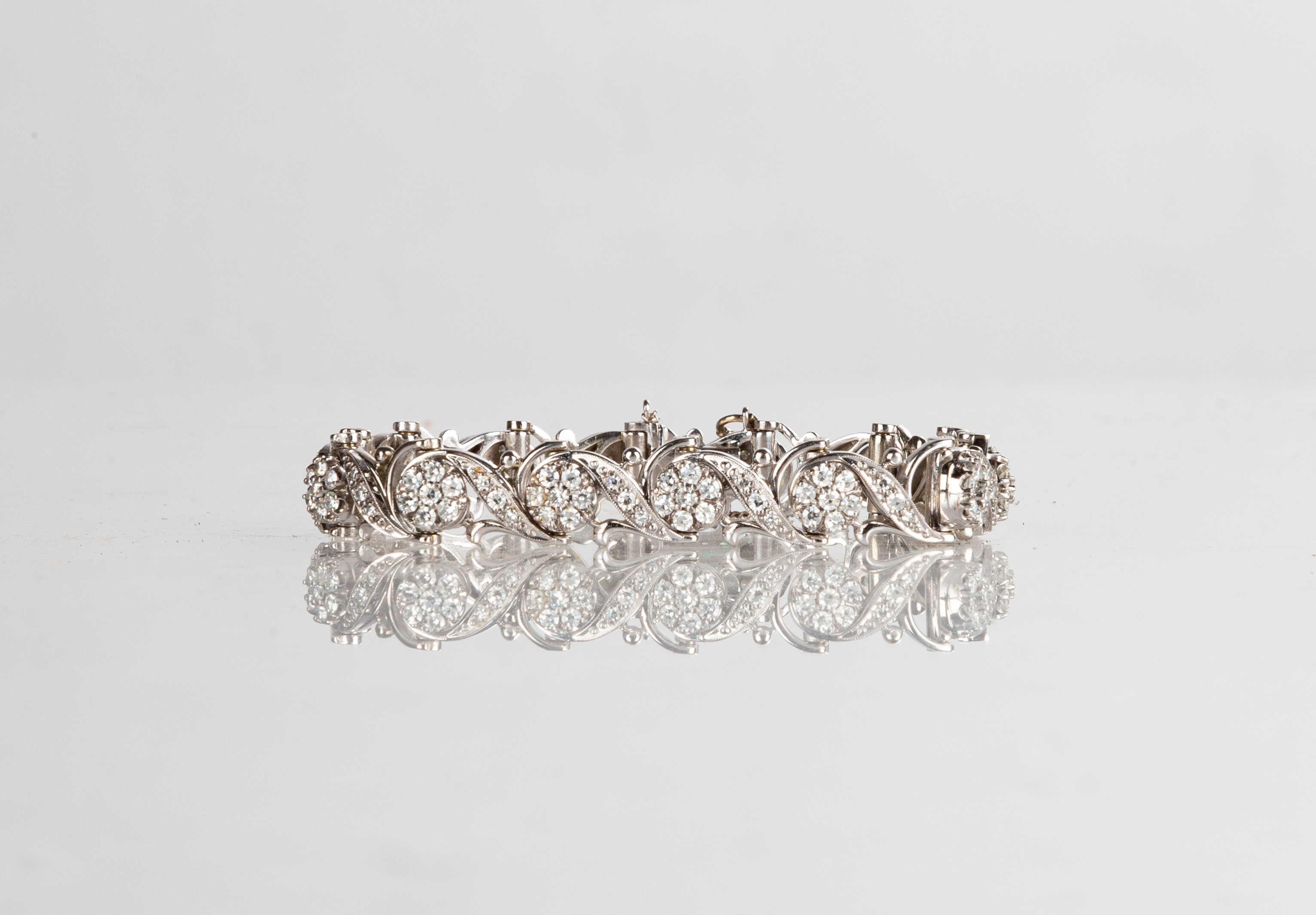 JABEL 18K WHITE GOLD AND DIAMOND