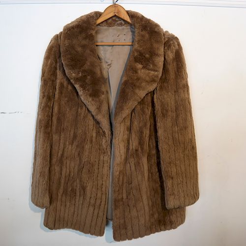 JACKET-LENGTH FUR COATFur jacket,