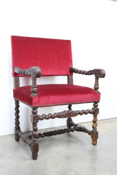 JACOBEAN STYLE BARLEY TWIST CH