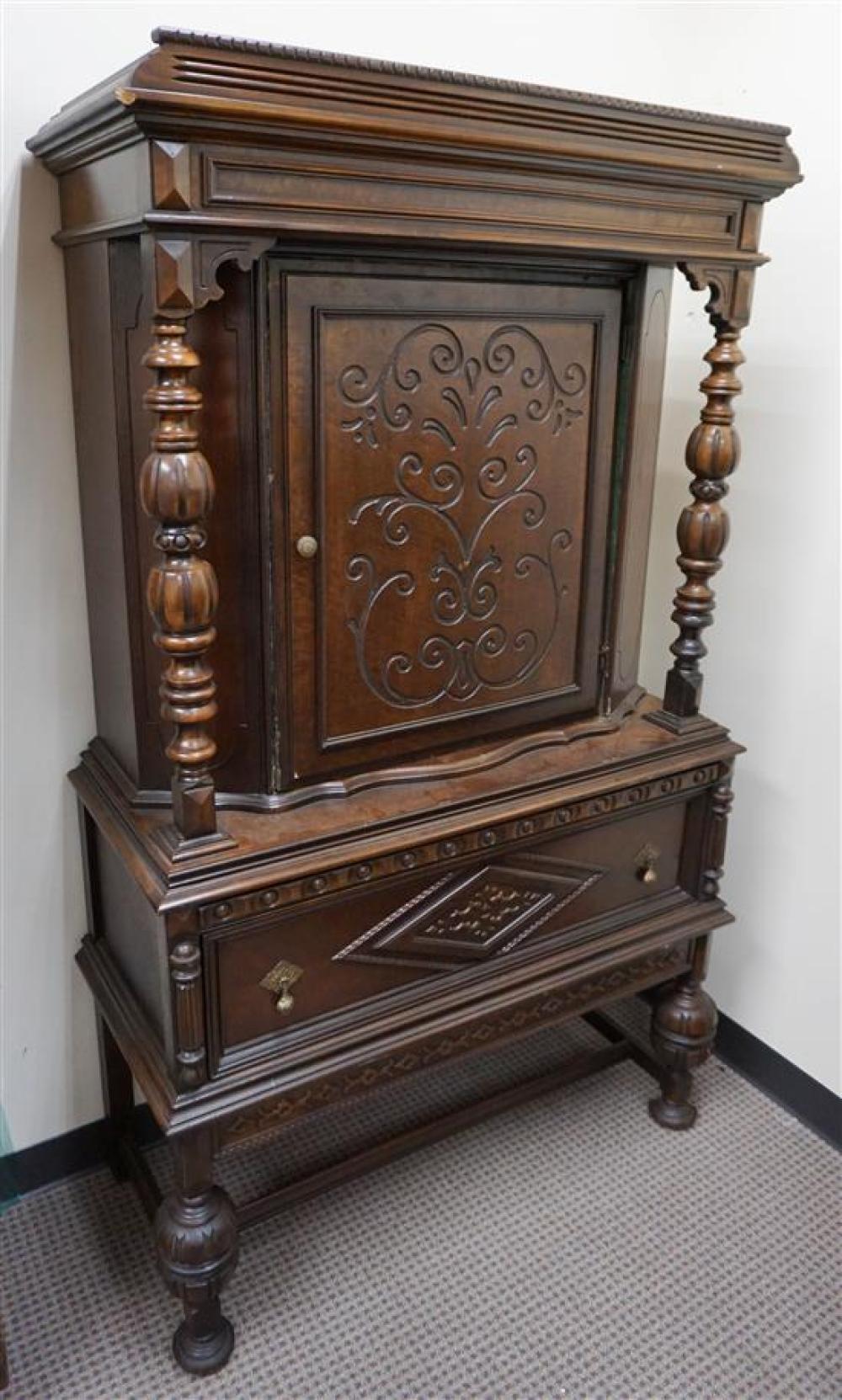 JACOBEAN STYLE MAHOGANY CHINA