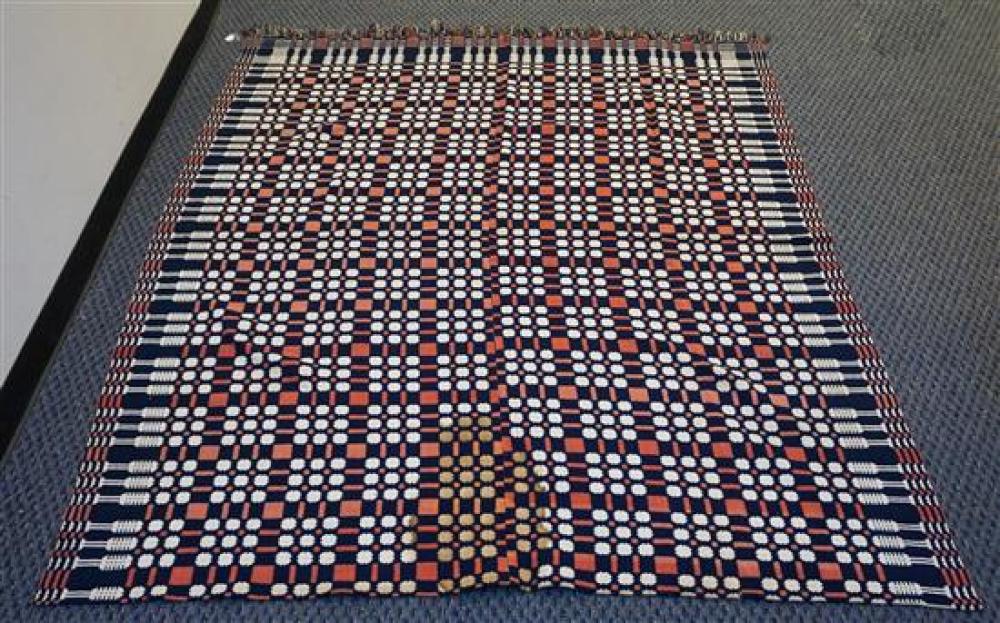 JACQUARD WOVEN TRI-COLOR