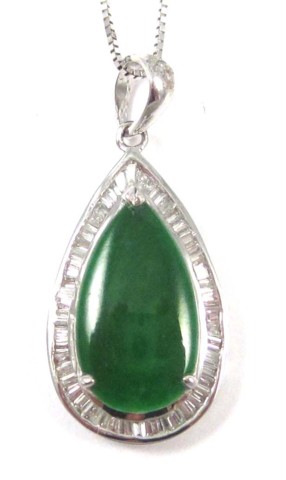JADE AND DIAMOND PENDANT NECKLACE