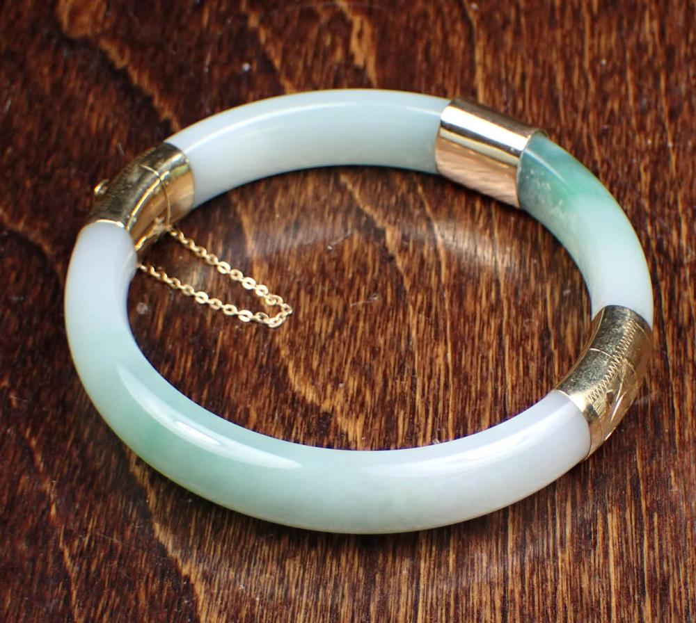 JADE AND GOLD BANGLEJADE AND GOLD