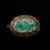 JADEITE JADE CARVED BROOCH / P