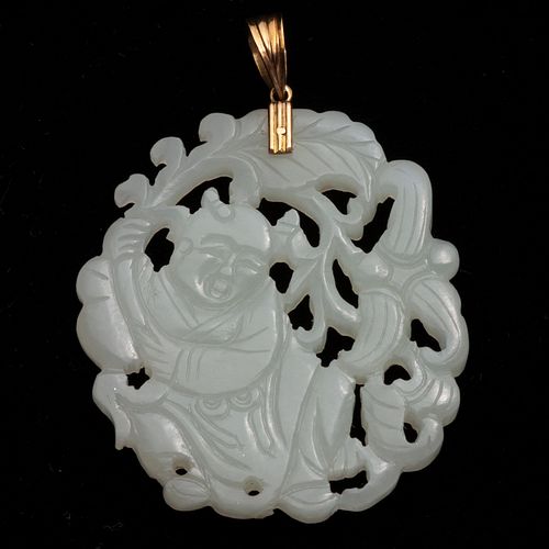 JADEITE JADE CARVED PENDANT OF