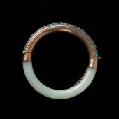 JADEITE JADE ENAMEL HINGED BAN