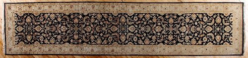 JAIPUR RUNNERJaipur runner. 11' x