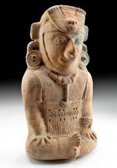 JAMACOAQUE POTTERY SEATED FIGU