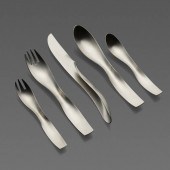 János Megyik. Danube flatware
