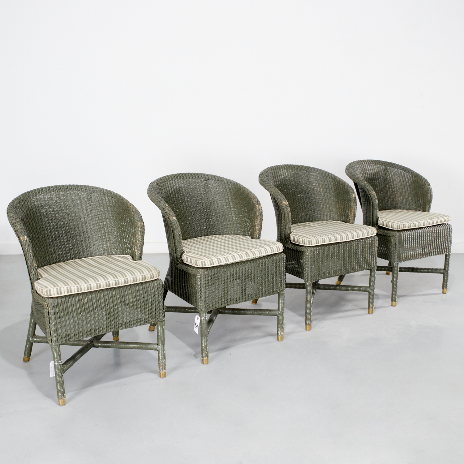 JANUS ET CIE., SET (4) GREEN