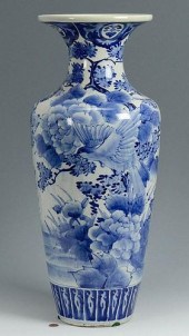JAPANESE ARITA BLUE & WHITE FL