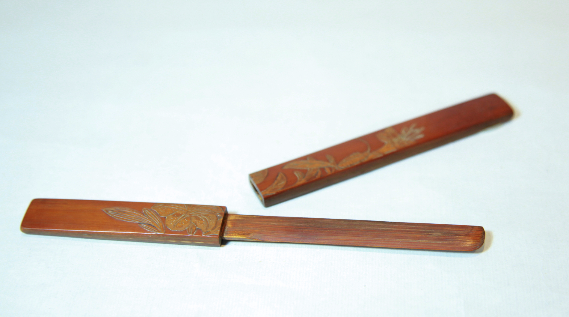 JAPANESE BAMBOO CARVED KNIFE, DA