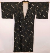 JAPANESE BLACK AND CREAM TOMES