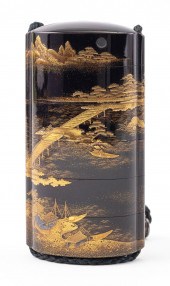 JAPANESE BLACK AND GOLD LACQUE