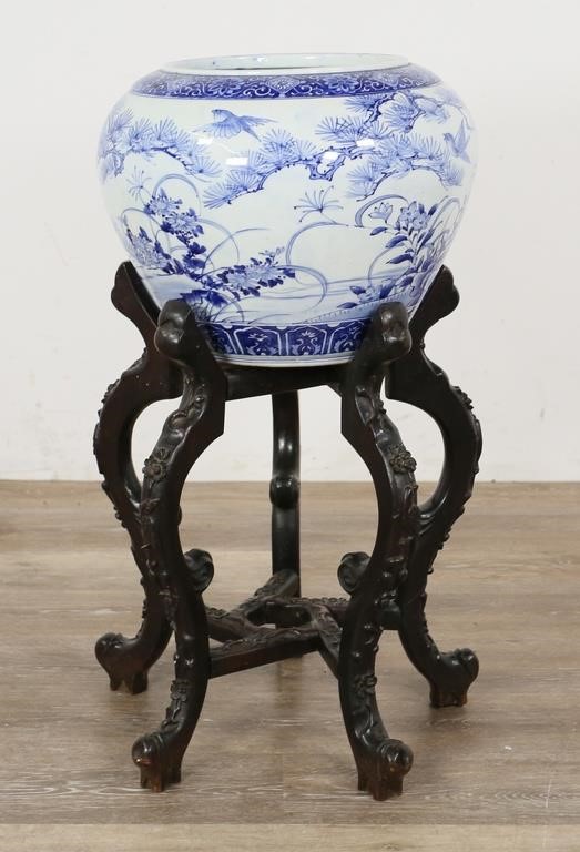 JAPANESE BLUE AND WHITE FISH BOWL