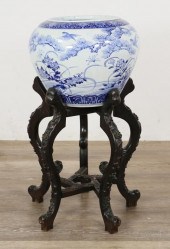 JAPANESE BLUE AND WHITE FISH B
