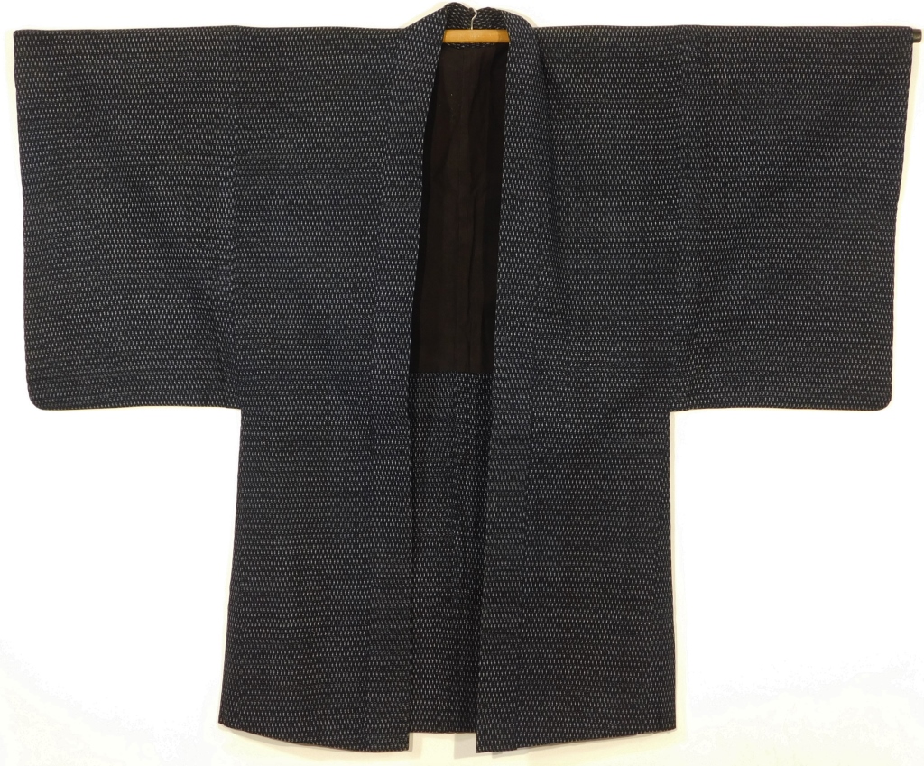 JAPANESE BLUE AND WHITE HANTEN