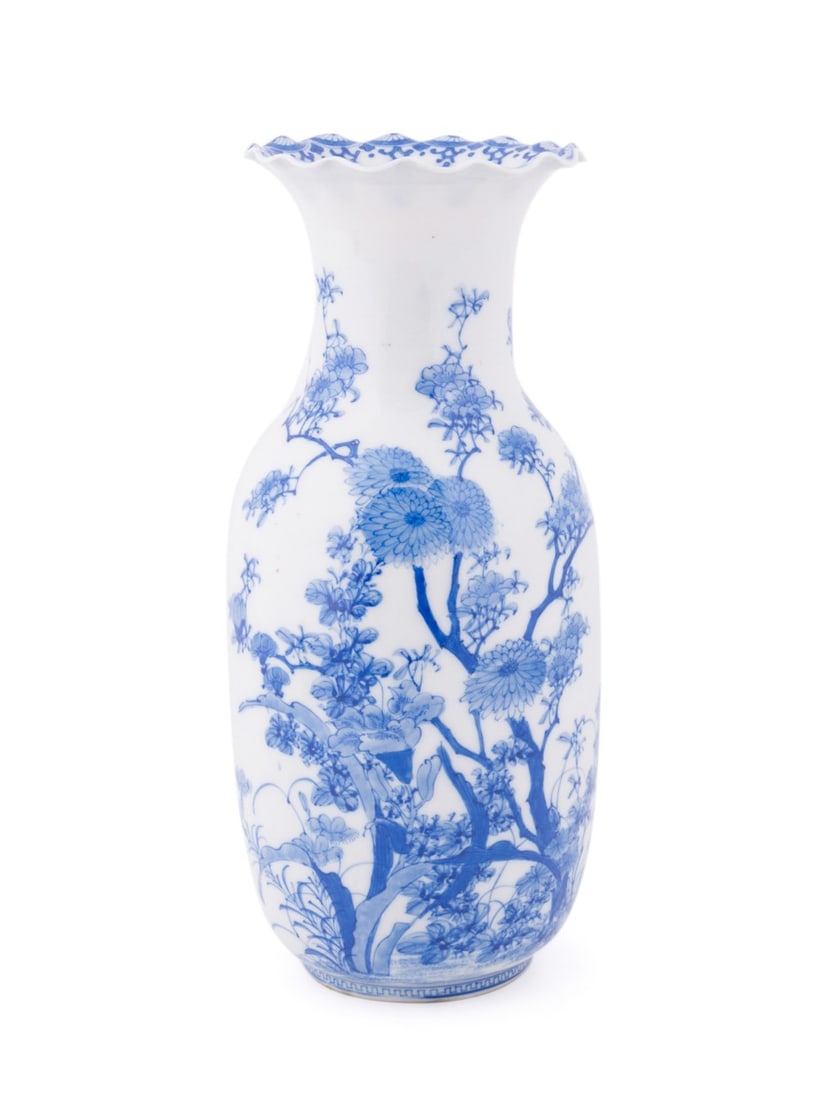 JAPANESE BLUE & WHITE FLORAL RUFFLE
