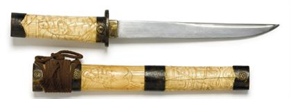 Japanese bone cased tanto   